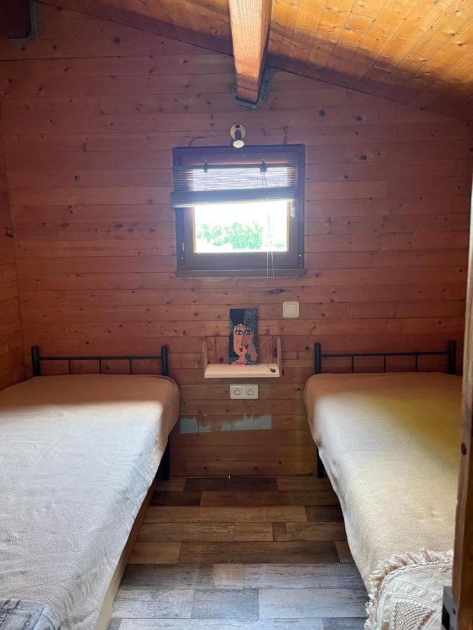 Les Petits Chalets De Dudu La Voulte-sur-Rhone Buitenkant foto