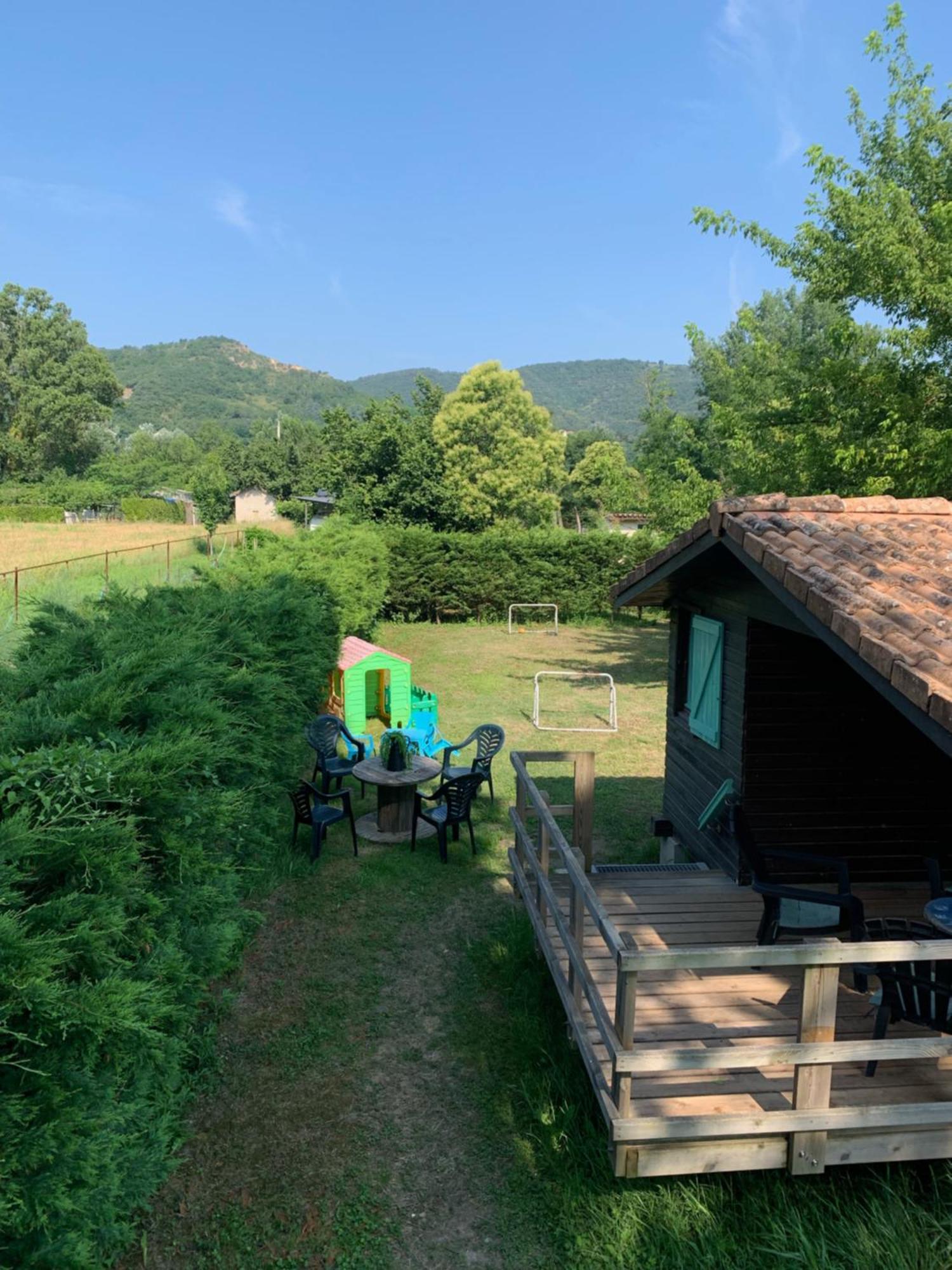 Les Petits Chalets De Dudu La Voulte-sur-Rhone Buitenkant foto