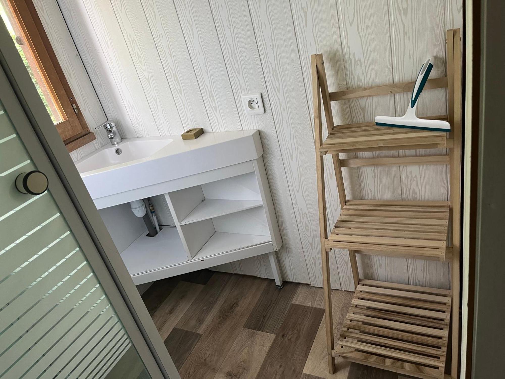 Les Petits Chalets De Dudu La Voulte-sur-Rhone Buitenkant foto