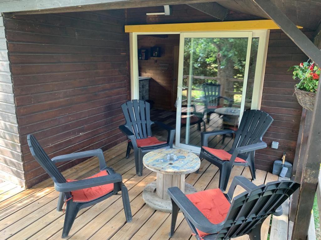 Les Petits Chalets De Dudu La Voulte-sur-Rhone Kamer foto