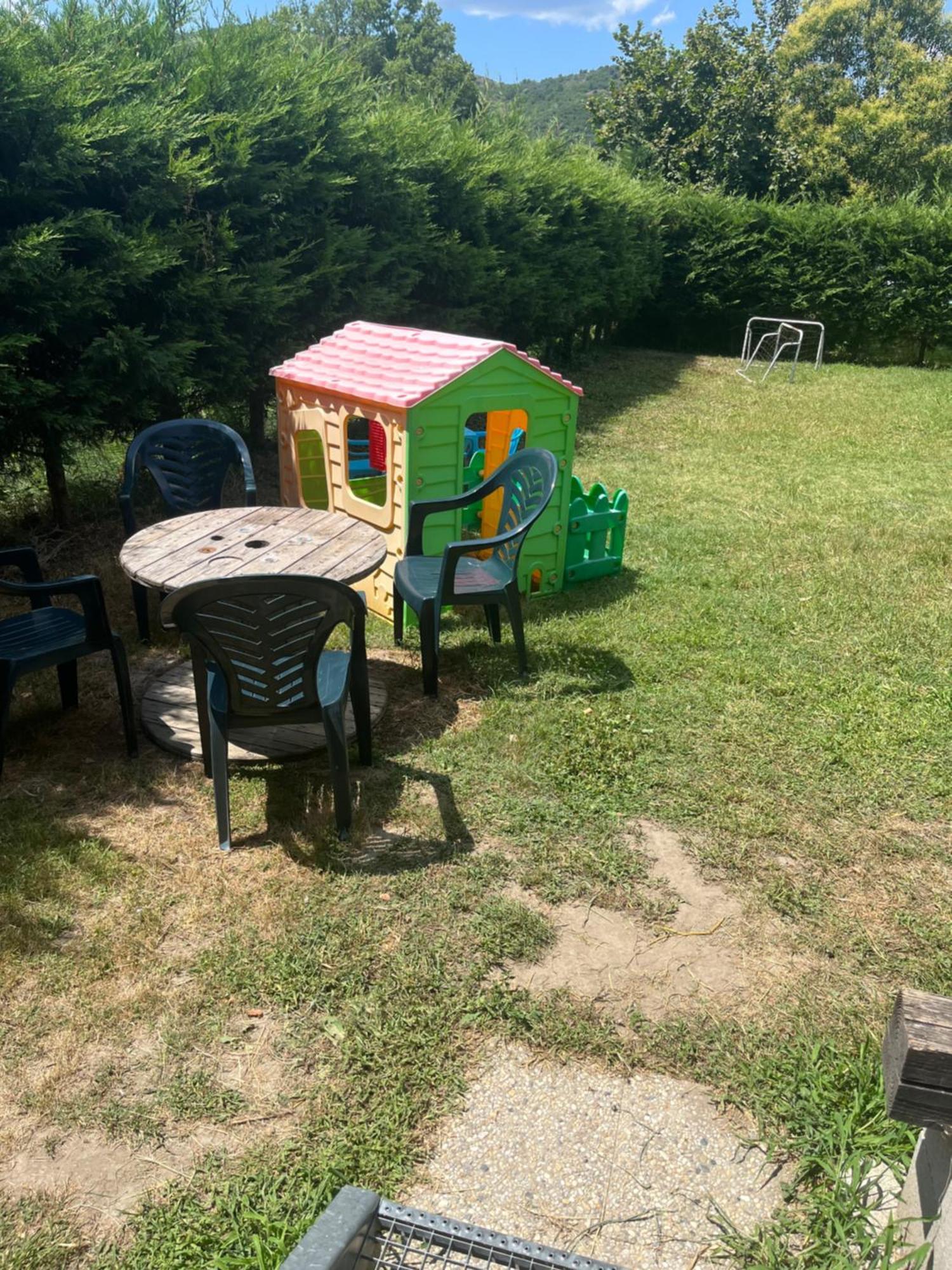 Les Petits Chalets De Dudu La Voulte-sur-Rhone Buitenkant foto